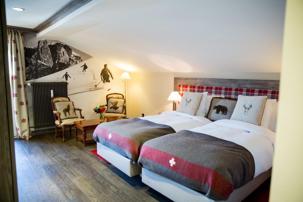 Hotel Bristol וורבייה מראה חיצוני תמונה